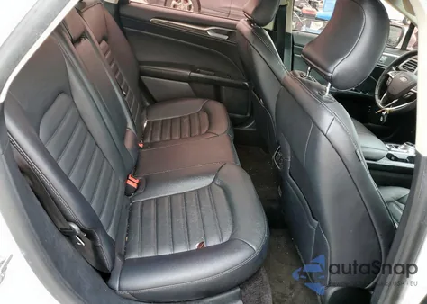 2018 Ford Fusion Se Hybrid z USA, uszkodzony, nr VIN 3FA6P0LU9JR129947